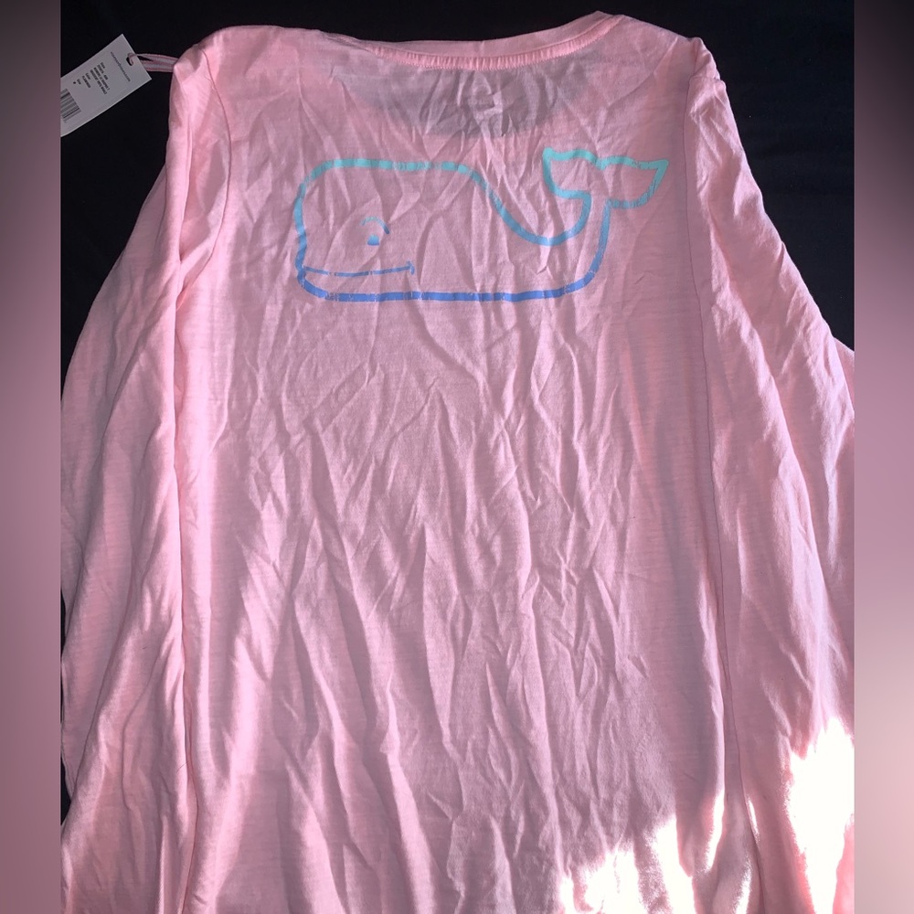 woman’s medium vineyard vines shirt brand new